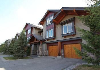 فيرني Pinnacle Ridge Chalets By Fcr المظهر الخارجي الصورة